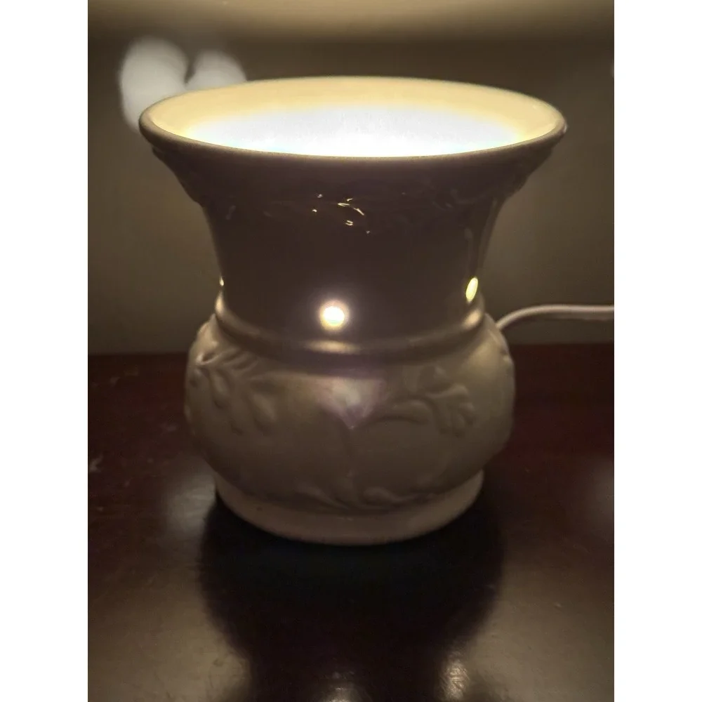 Small Bedside Night Table Lamp for Bedroom, Ceramic set of 1,‎ Beige